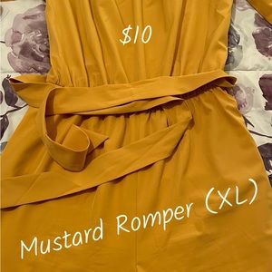 Mid sleeve short romper